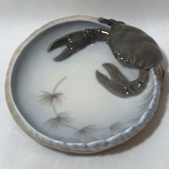 1920s Danish Royal Copenhagen Denmark Porcelain Crab Bowl #3131 - Picture 4 of 9